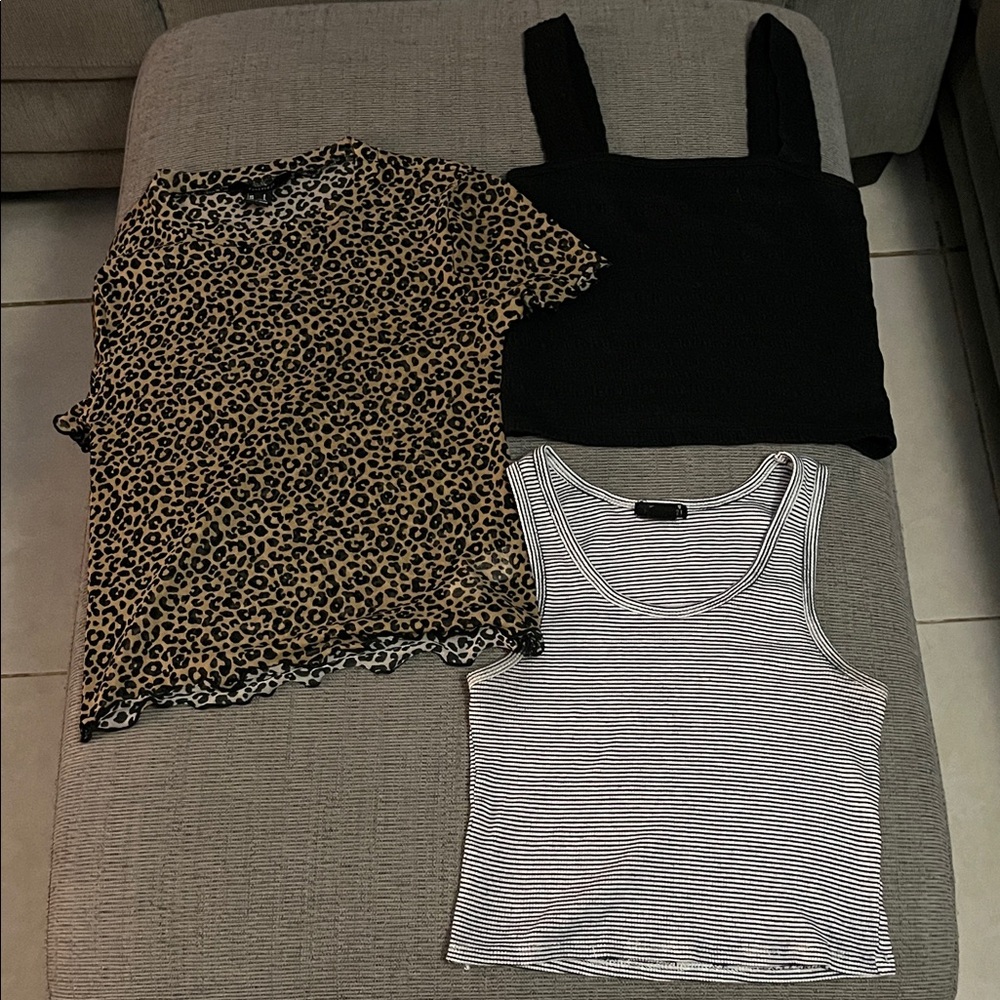 American Eagle Black top and 2 Forever 21 Tops Bundle